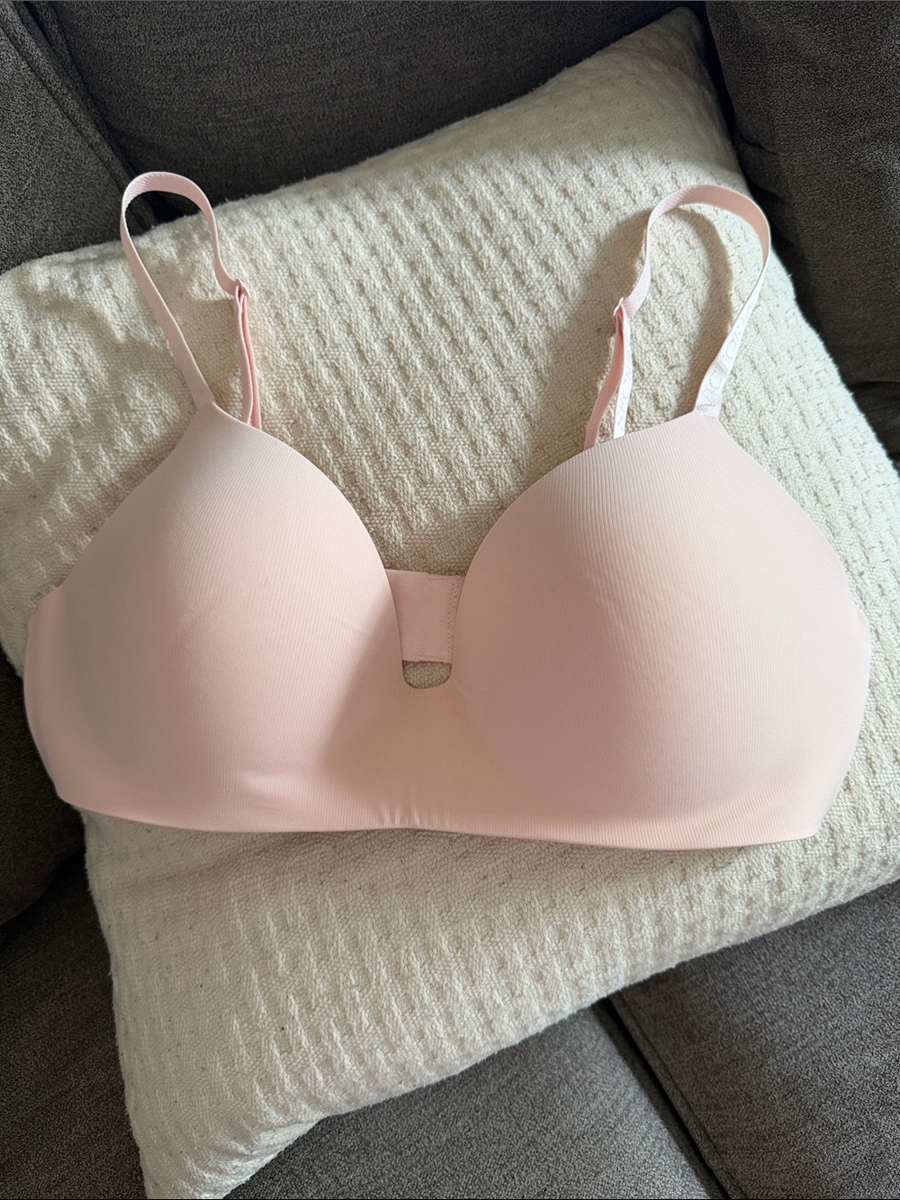 Victoria's Secret Light Pink Seamless T-Shirt Bra